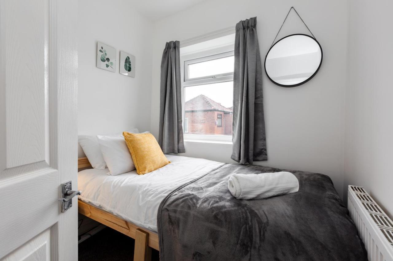 1 Mile To Etihad Stadium & Coop Arena, Free Parking, 7 Ppl Villa Manchester Eksteriør billede